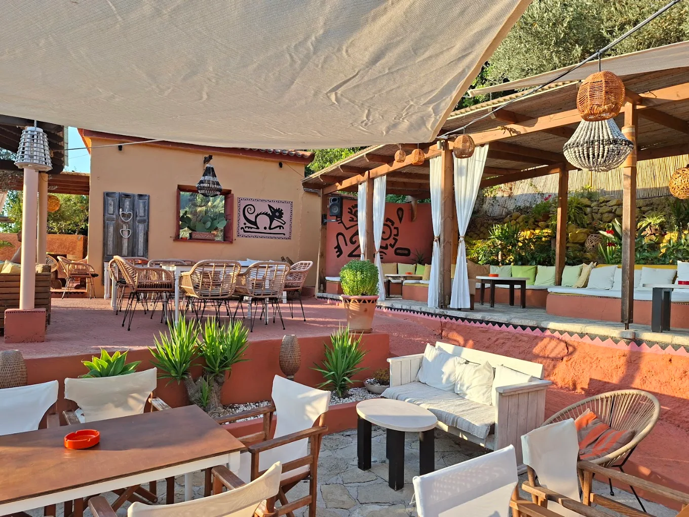 Cafe del  Mundo