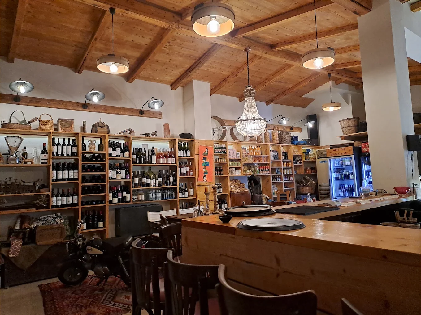 Solon Wine Bar Şarküteri